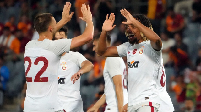 Galatasaray 2-0 Kisvarda Maç Özeti İzle (VİDEO)