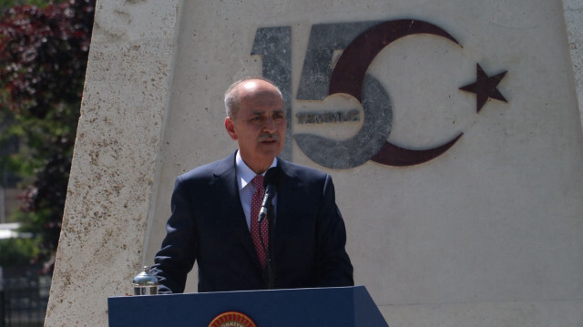TBMM Başkanı Kurtulmuş, Meclis'te 15 Temmuz Şehitler Anıtı'ndaki anma töreninde konuştu.







