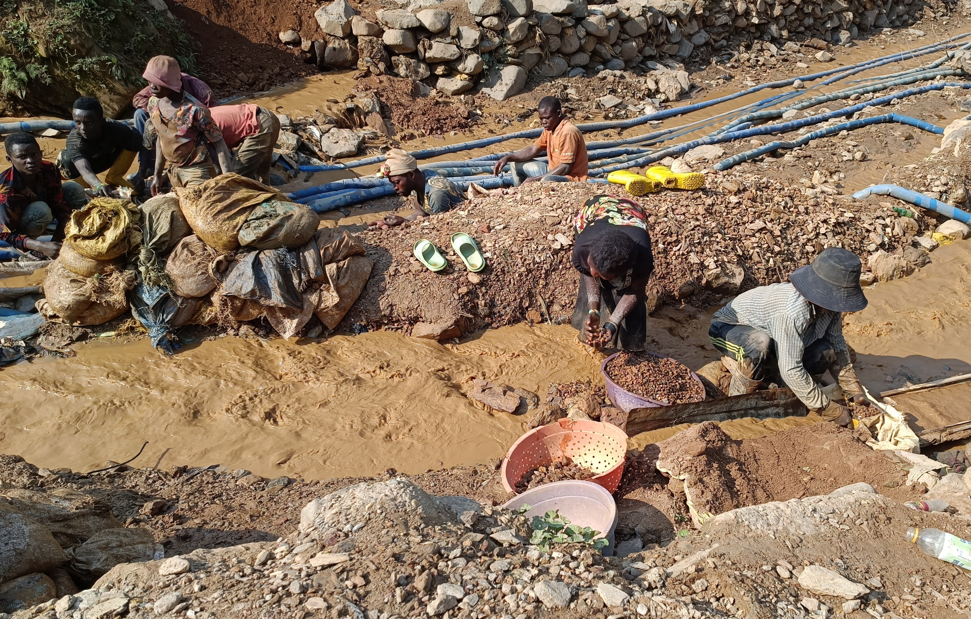Cobalt is mined under poor conditions in the Democratic Republic of Congo