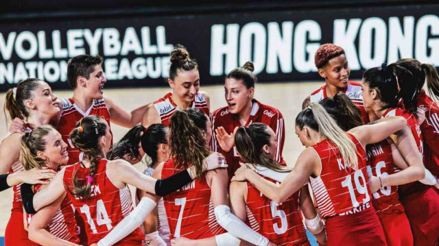 L'équipe nationale turque est devenue championne pour la première fois dans l'histoire du Championnat du monde féminin de la FIVB, la Nations League. Crédit photo: IHA