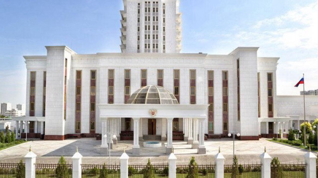 Посольство России в Туркменистане переходит на электронные анкеты для виз