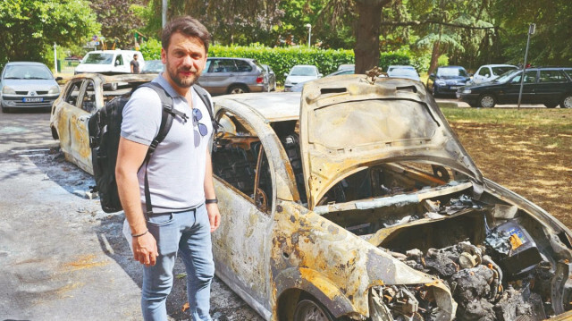 Muhabirimiz Taha Hüseyin Karagöz, bir haftasını dolduran isyanın merkezi Paris'ten izlenimlerini yazdı.