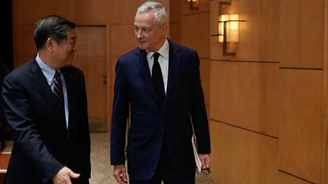 Le vice-premier ministre chinois He Lifeng avec le ministre français de l'économie et des finances Bruno Le Maire. Crédit photo: Pedro PARDO / AFP