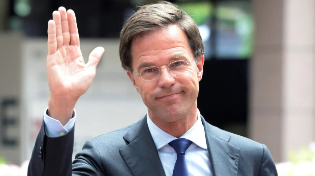 Hollanda’da hükümet düştü mü? Mark Rutte istifa mı etti?