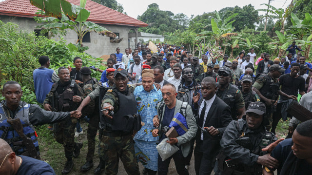 Kylian Mbappé, footballeur international lors de sa visite au Cameroun. Crédit Photo: Daniel BELOUMOU OLOMO / AFP

