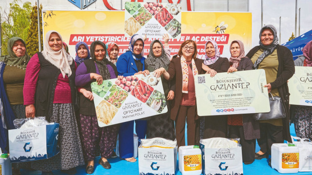Gaziantep Büyükşehir Belediyesi, çiftçilere destek seferberliğine devam ediyor.