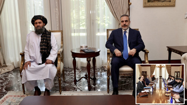 Dışişleri Bakanı Hakan Fidan, Afganistan'daki Taliban geçici hükümetinin Başbakan Yardımcısı Vekili Molla Abdulgani Birader ile bir araya geldi.