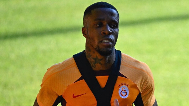 Zaha, Kayserispor maçı kadrosuna alındı
