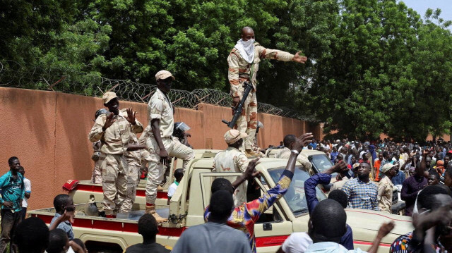 Nijer'de askeri darbe