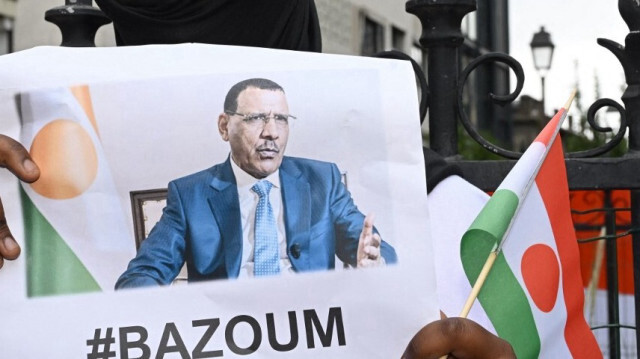 Le Président nigérien, Mohamed Bazoum, est détenu par des putschistes avec sa famille dans sa résidence officielle de Niamey, depuis le 26 juillet 2023. Crédit photo: STEFANO RELLANDINI / AFP