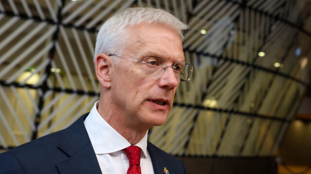 Letonya'da koalisyon ortaklarıyla anlaşamayan Başbakan Karins istifa edeceğini duyurdu.