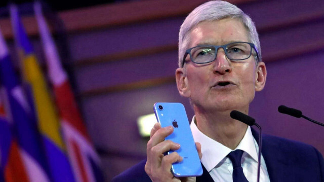 Apple CEO'su Tim Cook