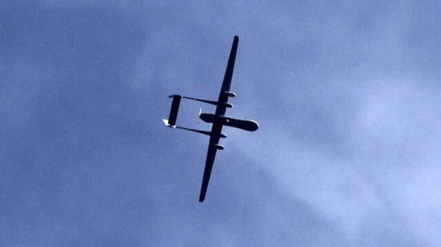 Un drone israélien survole la ville de Gaza en Palestine. Crédit photo: MAHMUD HAMS / AFP / ARCHIVE