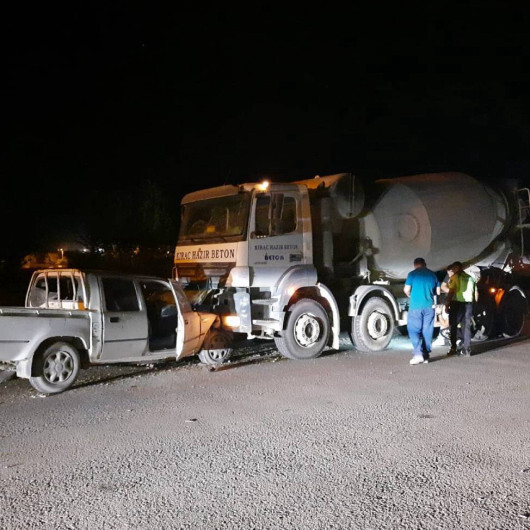 Kahramanmaraş’ta beton mikseri ile pikap çarpıştı: Kazada yedi kişi yaralandı