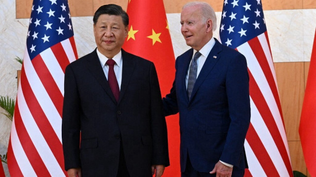 Le Président de la Chine Xi Jinping, et le Président des Etats-Unis Joe Biden, au sommet du G20 à Bali en Indonésie, en novembre 2022. Crédit photo: SAUL LOEB / AFP.