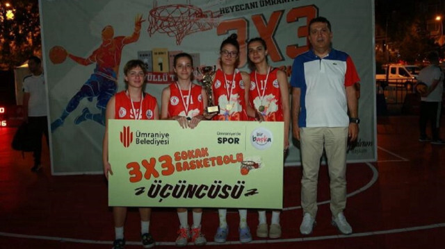 Ümraniye'de Sokak Basketbol Turnuvası’nda şampiyonlar belli oldu