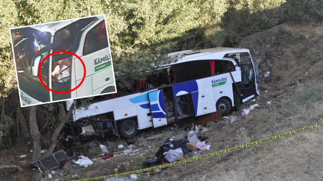 12 kişinin hayatını kaybettiği otobüs kazasında şoförün direksiyon başında kalp krizi geçirdiği ortaya çıktı. 