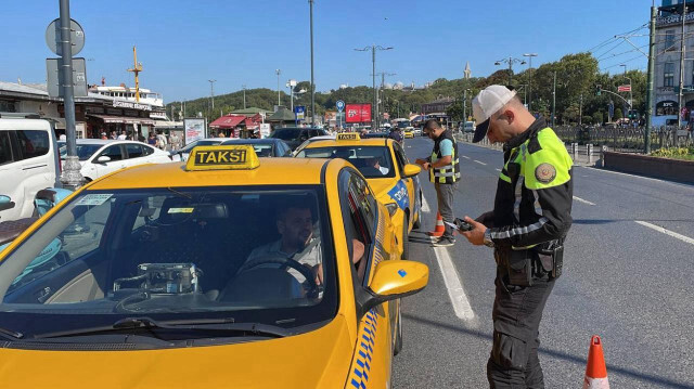 İstanbul'da yolcu seçen taksicilere para cezası kesildi
