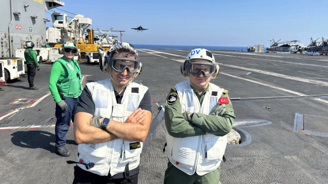 Le président de Baykar, Selçuk Bayraktar, a effectué des inspections techniques sur l'USS Gerald R. Ford, le plus grand porte-avions de l'US Navy. Crédit photo: AA