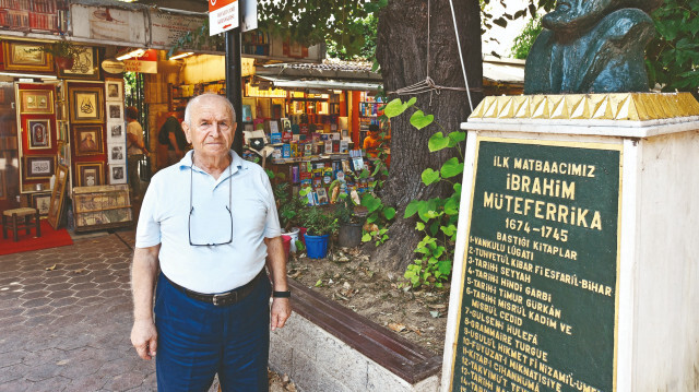 Turan M. Türkmenoğlu.