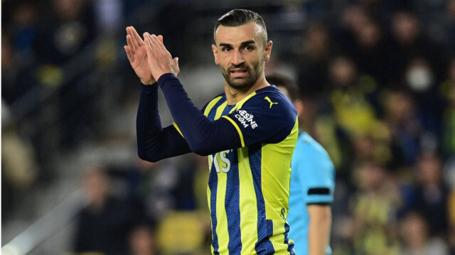 Serdar Dursun Fenerbahçe kariyerinde 19 gol attı ve 9 asist kaydetti. 