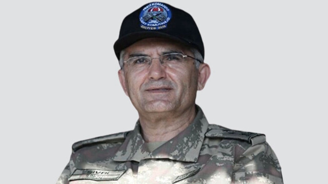 Ali Sivri hangi görevlerde bulundu? 1'inci Ordu Komutanı Orgeneral Ali Sivri kimdir, kaç yaşında, nereli?