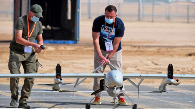 Pour la première fois, une IA pilotant un drone lors d'une course bat des  champions humains