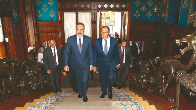 Hakan Fidan, Sergey Lavrov.