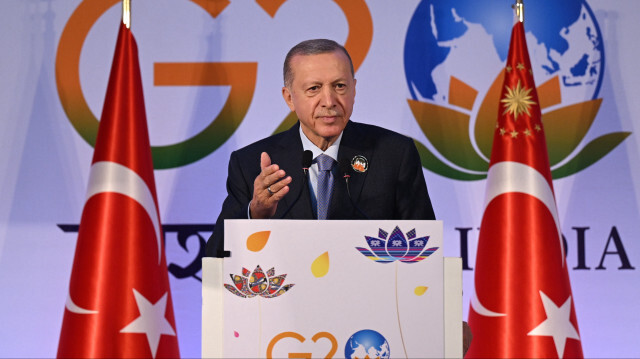 Cumhurbaşkanı Erdoğan, Hindistan'daki G20 Liderler Zirvesi kapsamında düzenlenen uluslararası basın toplantısında konuştu.

