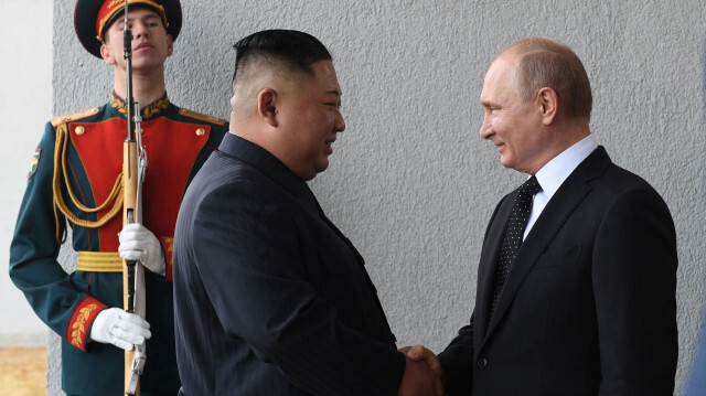 Kuzey Kore lideri Kim Jong-un ve Rusya Devlet Başkanı Vladimir Putin