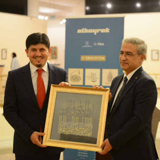 Hat Eserleri Sergisi gönül coğrafyalarımızdan Özbekistan ile buluştu