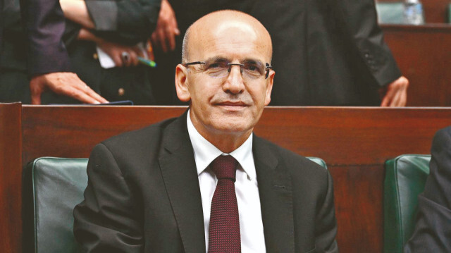 Mehmet Şimşek.