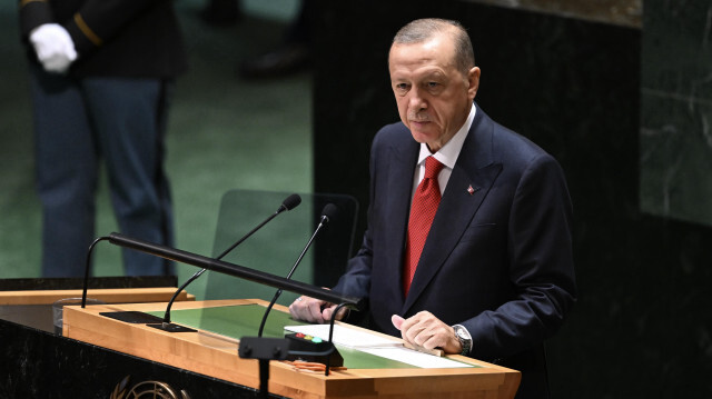 Cumhurbaşkanı Recep Tayyip Erdoğan, Birleşmiş Milletler (BM) Genel Kurul Salonu'nda BM'nin 78’nci Genel Kurulu görüşmelerinde katılımcılara hitap etti.