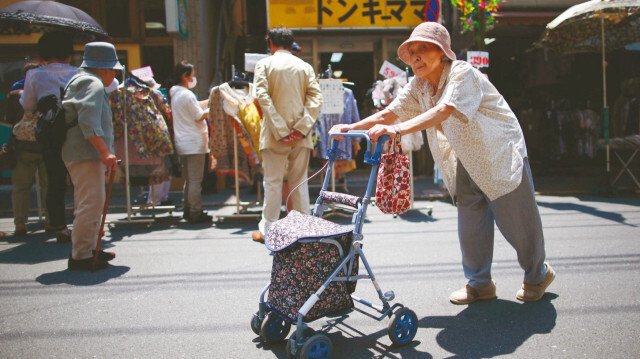 Yaşlılar ülkesi Japonya