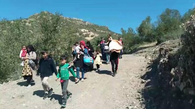 Olayda kullanılan araç yediemin otoparkına, düzensiz göçmenler ise işlemlerinin ardından Ayvacık Geri Gönderme Merkezi'ne teslim edildi.