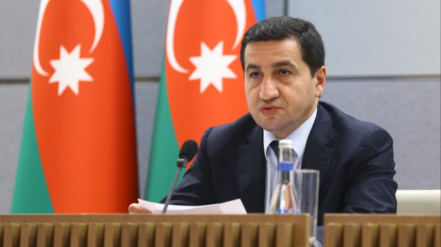 Le chef du département des relations extérieures de l'administration présidentielle de la République d'Azerbaïdjan, Hikmet Hajiyev. Crédit photo: AA
