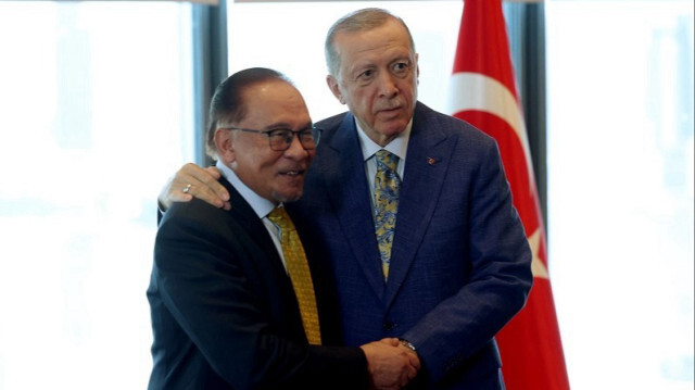 Le Premier ministre malaisien, Anwar Ibrahim et le Président turc, Recep Tayyip Erdogan. Crédit photo: AA