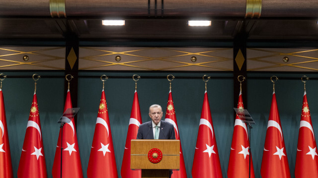 Cumhurbaşkanı Recep Tayyip Erdoğan, Cumhurbaşkanlığı Kabine Toplantısı sonrasında açıklamalarda bulundu.
