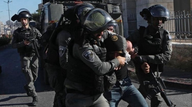 Le nombre de Palestiniens détenus dans les prisons israéliennes a augmenté à 4 910 prisonniers, le 01 janvier 2024.