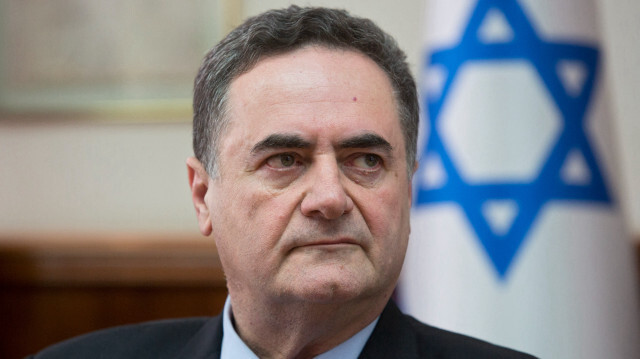 Le ministre israélien des affaires étrangères, Yisrael Katz, assistant à la réunion hebdomadaire du cabinet au bureau du Premier ministre à Jérusalem. 