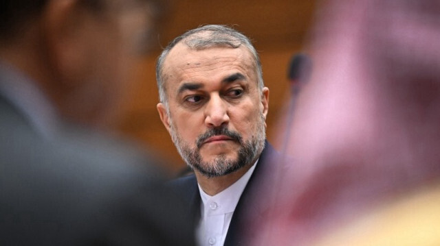 Le ministre iranien des Affaires étrangères, Hossein Amir-Abdollahian, avant une réunion sur la situation dans la bande de Gaza en marge d'une cérémonie marquant le 75e anniversaire de la Déclaration universelle des droits de l'homme aux bureaux des Nations Unies à Genève, le 12 décembre 2023.
