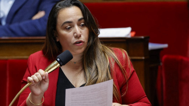 La députée du parti écologiste français Europe Écologie - Les Verts (EELV), Sabrina Sebaihi, lors d'une session de questions au gouvernement à l'Assemblée nationale à Paris, le 27 juin 2023. 