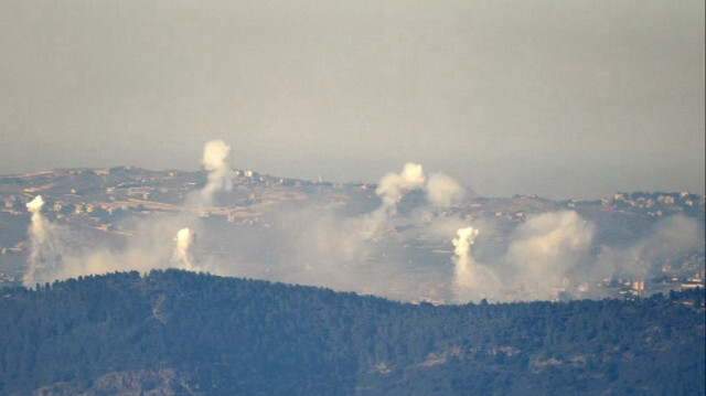 L'armée israélienne a ciblé la périphérie Est de la ville de Mays Al-Jabal avec des bombardements au phosphore blanc, le 18 janvier 2024.