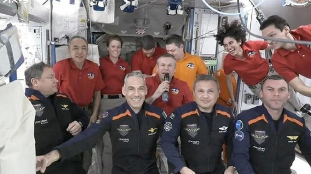 فريق "أكسيوم ميشن 3" يدخل محطة الفضاء الدولية