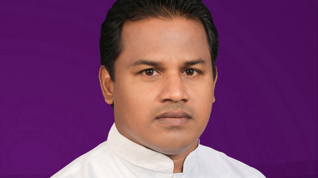 Le chef de l'Apey Janabala Pakshaya (Notre Parti populaire), Saman Perera, homme d'affaires et politicien, a été tué au Sri Lanka, avec trois autres personnes, le 22 janvier 2024.
