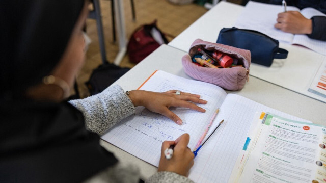 Le conseil de l'établissement a insisté sur le caractère discriminatoire de la fermeture de l'école Averroès, la qualifiant de mesure de police administrative ciblant l'identité du lycée plutôt que des manquements administratifs.