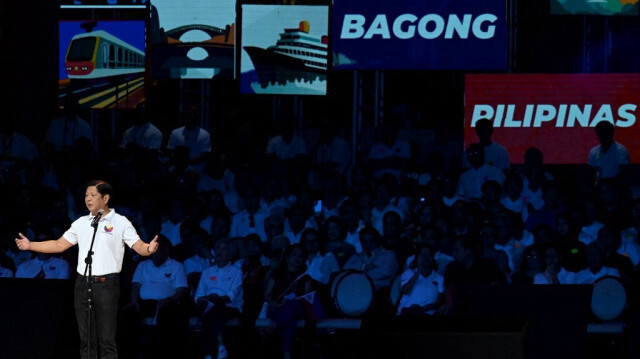 Le président philippin Ferdinand Marcos Jr prononce un discours lors du rassemblement de lancement du mouvement New Philippines à la tribune de Quirino à Manille le 28 janvier 2024.