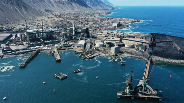 Vue aérienne d'une centrale à charbon fermée à Tocopilla, le 24 janvier 2024. 