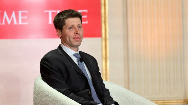 Sam Altman prend la parole sur scène lors de "A Year In TIME" à l'Hôtel Plaza le 12 décembre 2023 à New York.