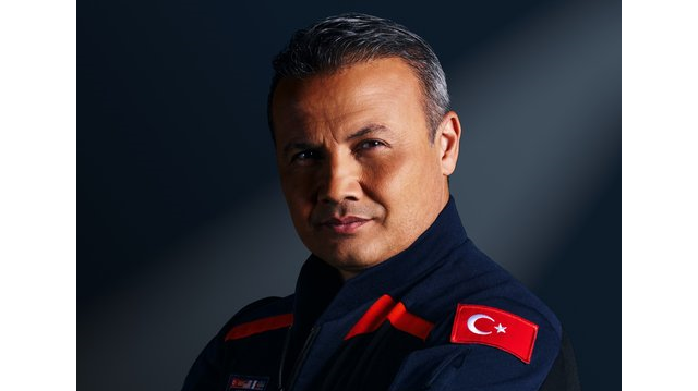 Первый турецкий космонавт Альпер  Гезеравджи. Фото: Axiom Space